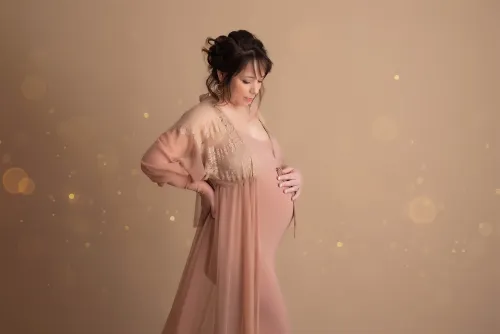 Photographe grossesse Le Mans – portrait élégant et intemporel